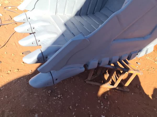 Bucket repair Image